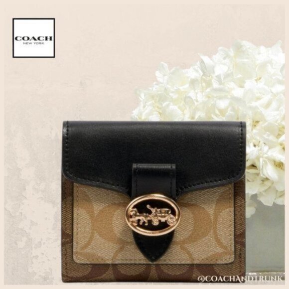 COACH Leather Georgie Wallet Gold Metal Horse Carriage Snap Buckle NWT - Picture 1 of 13